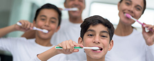 Lava tus dientes con este paso a paso